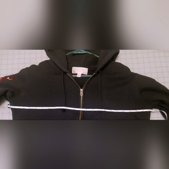 Romeo and Juliet Couture. Zip-up Hoodie. Sz L. Embroidered Patches. BLACK. Rare. - Picture 7 of 7